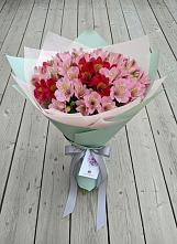 Букет цветов из:  Альстромерии в Березнецово