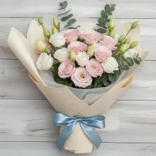 Букет цветов из:  Лизиантусы в Березнецово