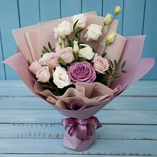 Букет цветов из:  Розы и Лизиантусы в Березнецово