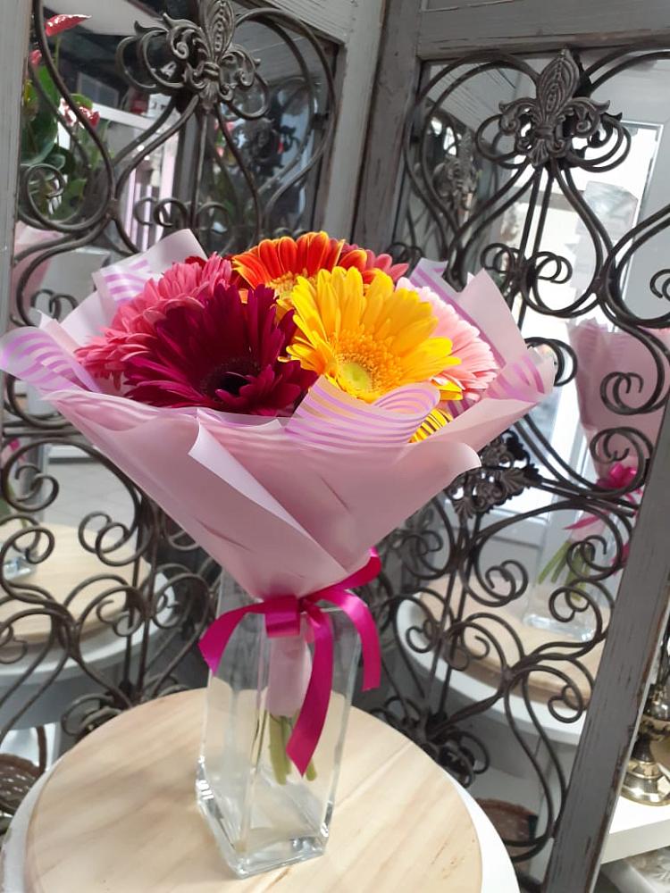 Букет цветов из: Герберы в Березнецово