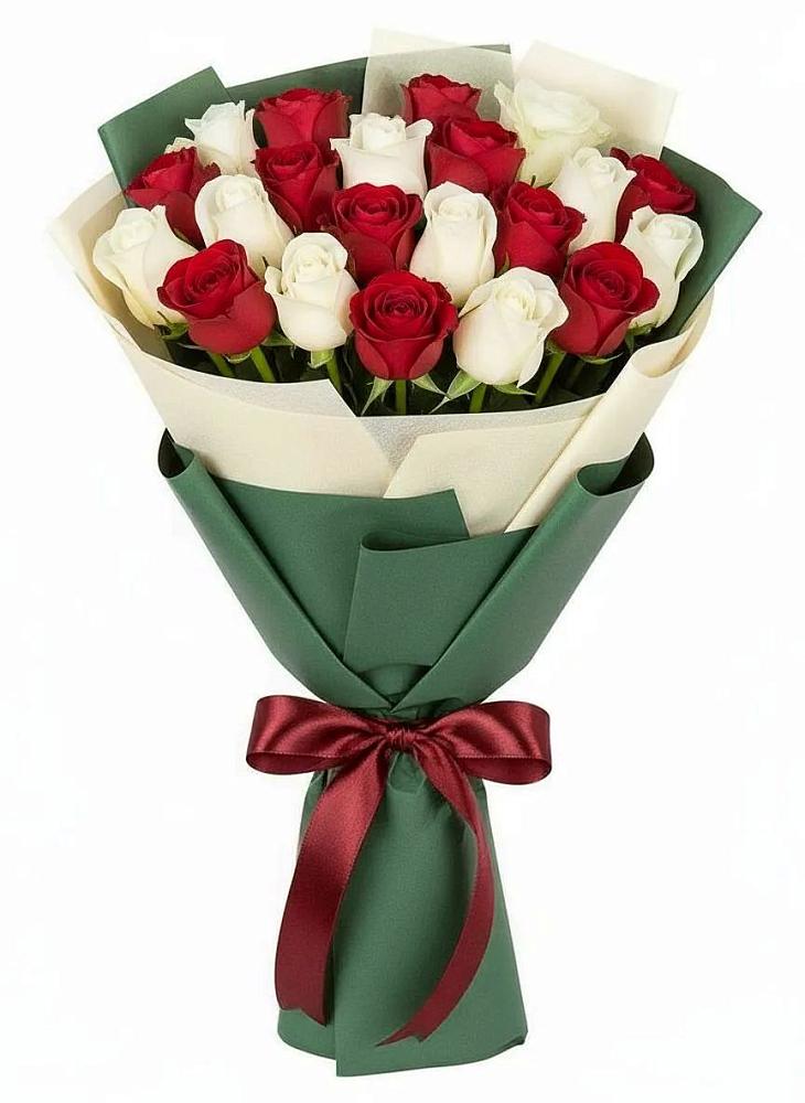 Букет Микс из красных и белых роз в Березнецово