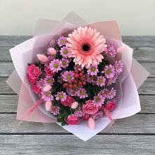 Букет цветов из:  Розы, Герберы и Хризантемы в Березнецово