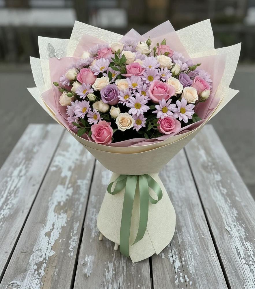 Букет цветов из: Розы и Хризантемы в Березнецово